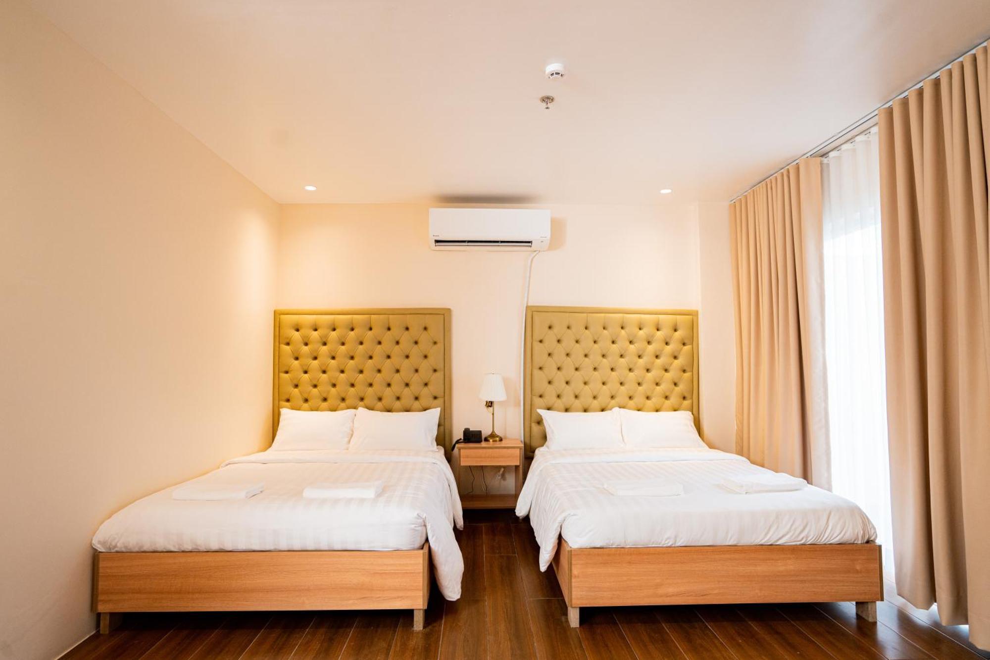 Jvj Hotel Batangas Екстер'єр фото