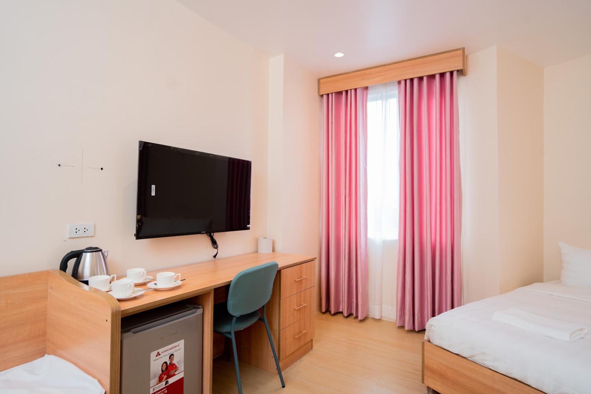 Jvj Hotel Batangas Екстер'єр фото