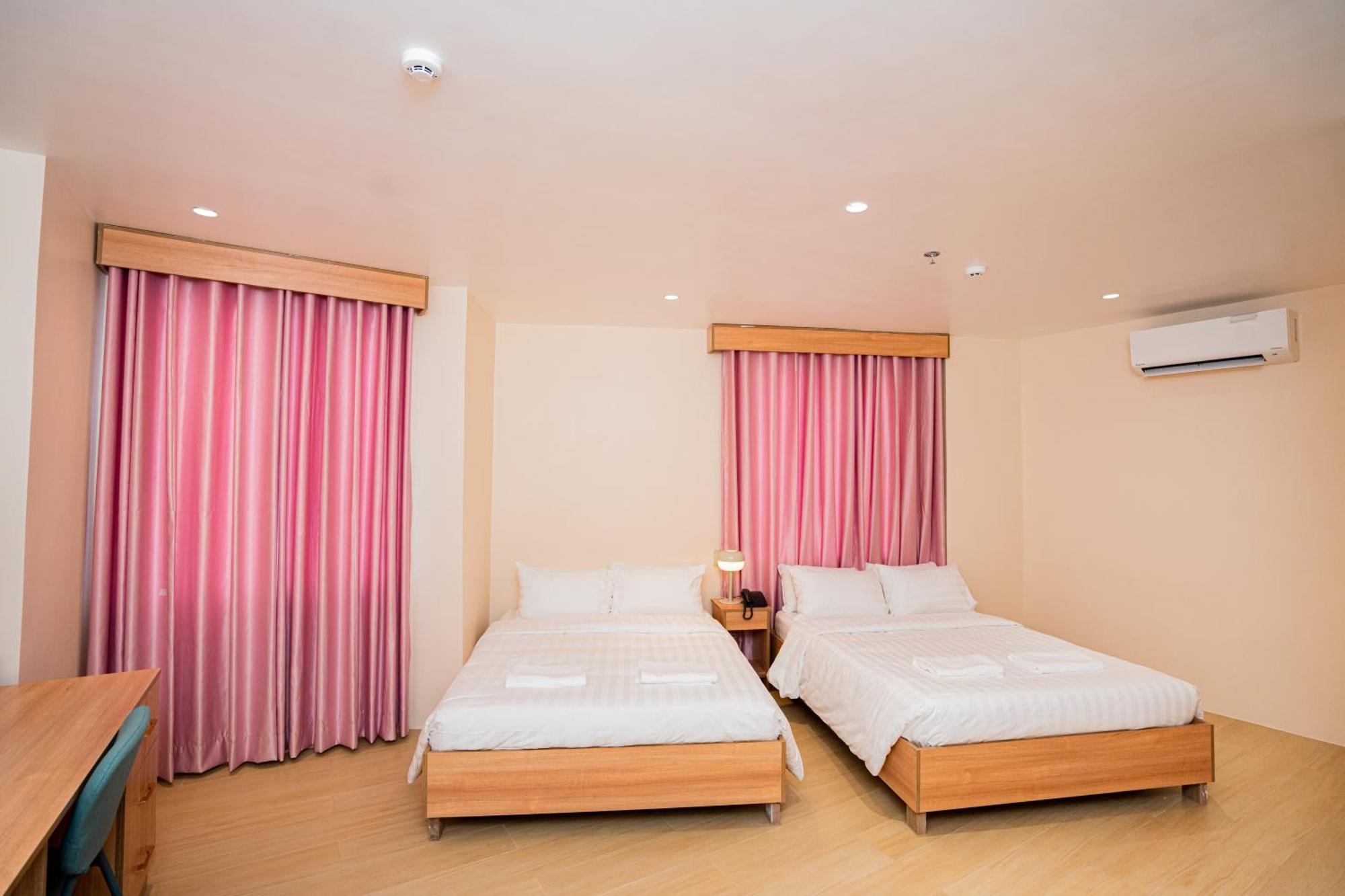 Jvj Hotel Batangas Екстер'єр фото