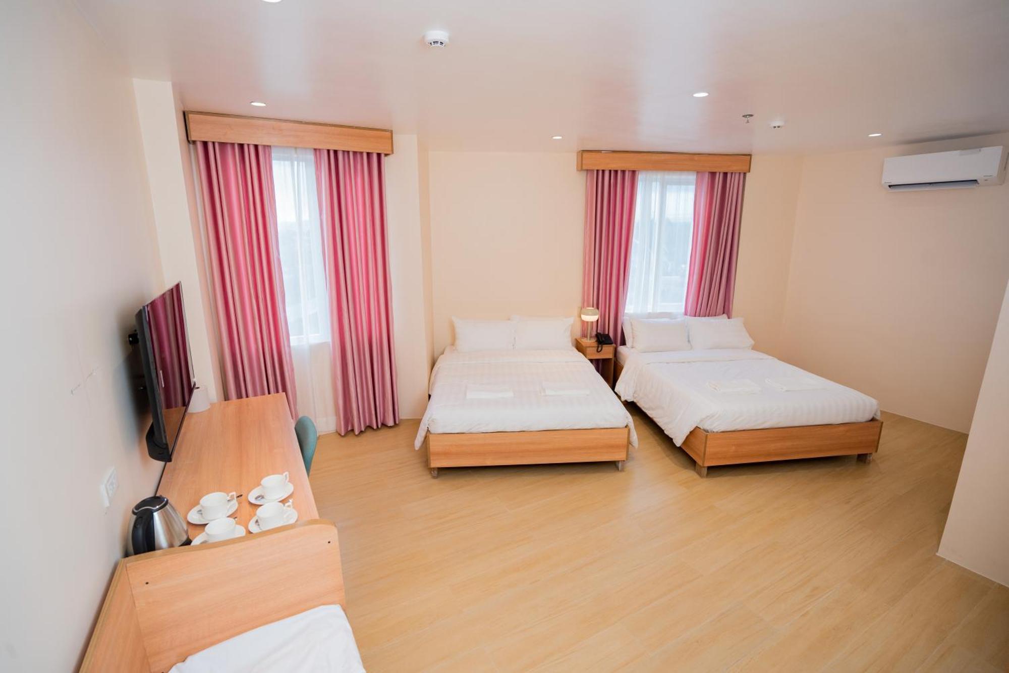 Jvj Hotel Batangas Екстер'єр фото