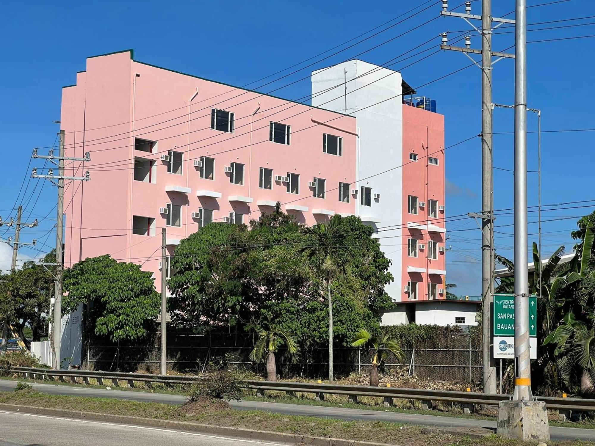Jvj Hotel Batangas Екстер'єр фото